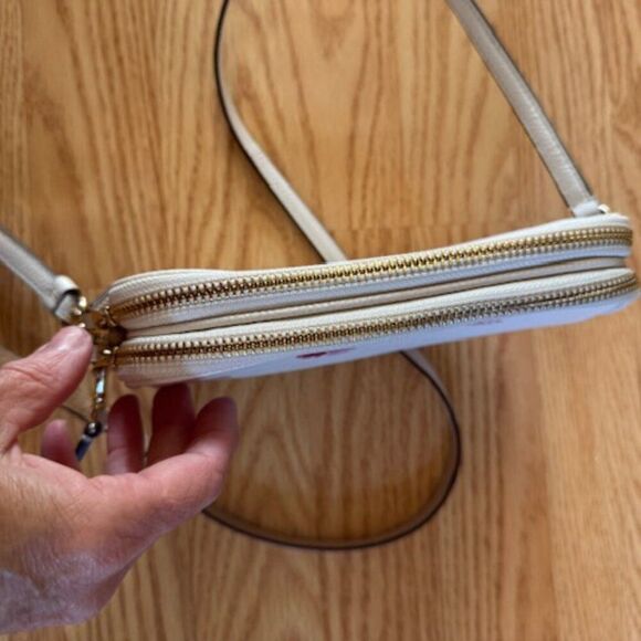 Coach Jamie Camera Bag In Signature Canvas With Floral Print - Picture 4 of 8